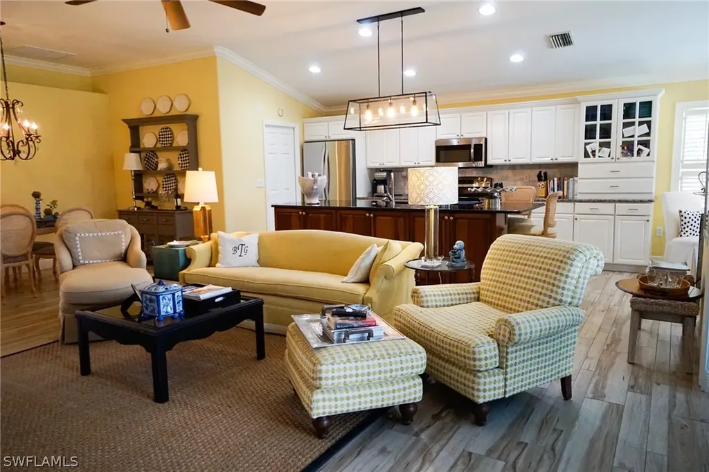 9081 Shadow Glen Way Fort Myers FL 33913