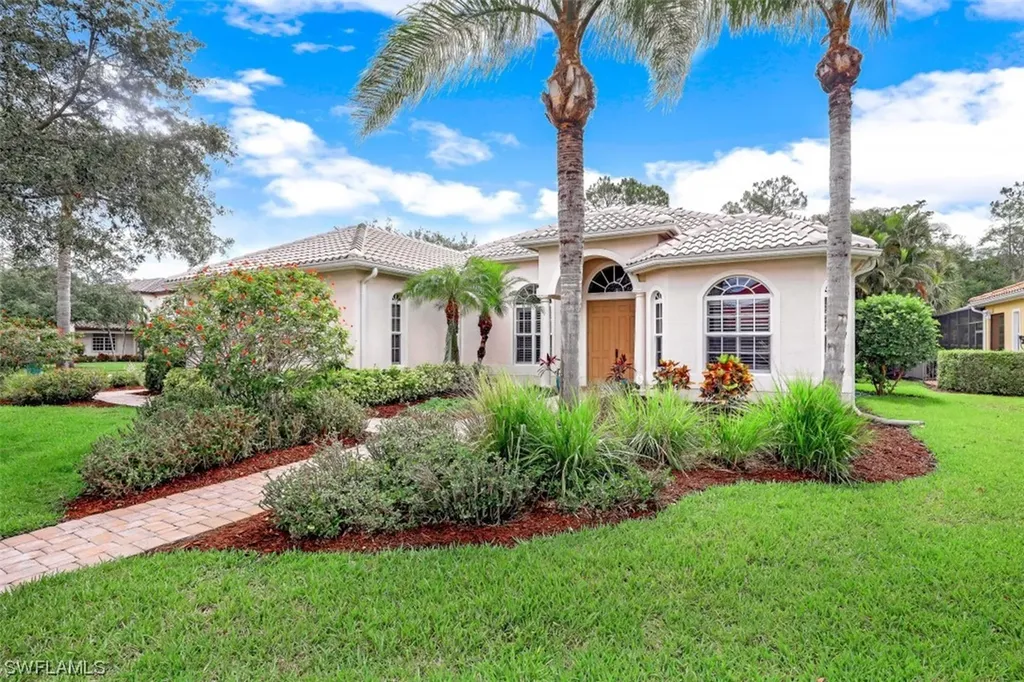 400 Cypress Way W Naples FL 34110