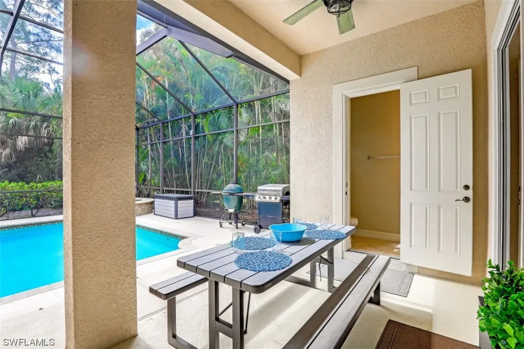 400 Cypress Way W Naples FL 34110