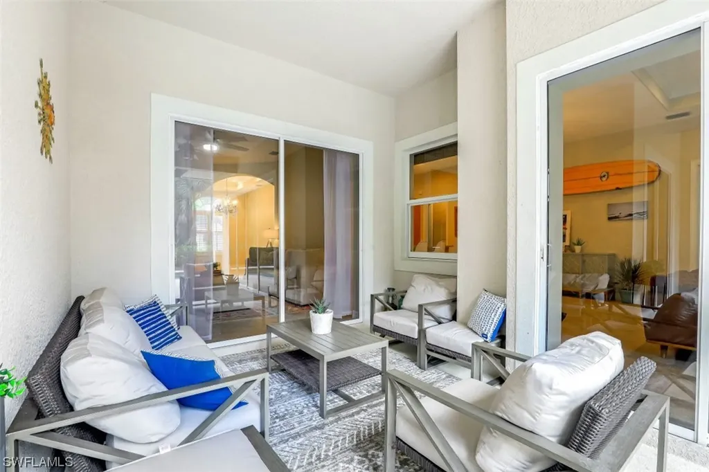 400 Cypress Way W Naples FL 34110