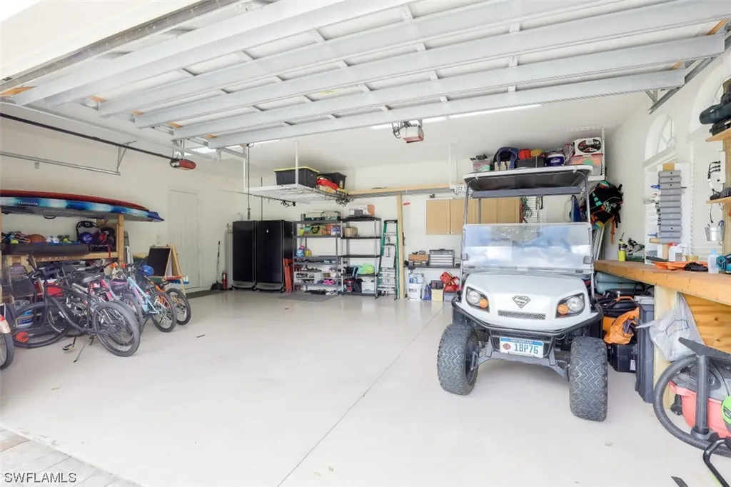 400 Cypress Way W Naples FL 34110