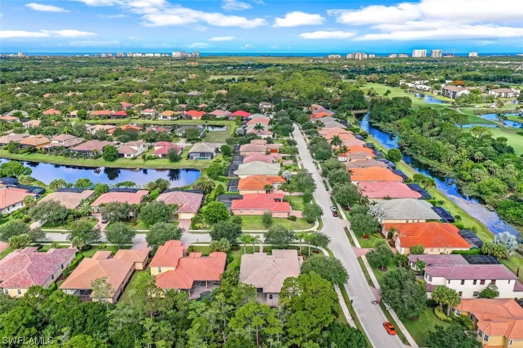 400 Cypress Way W Naples FL 34110