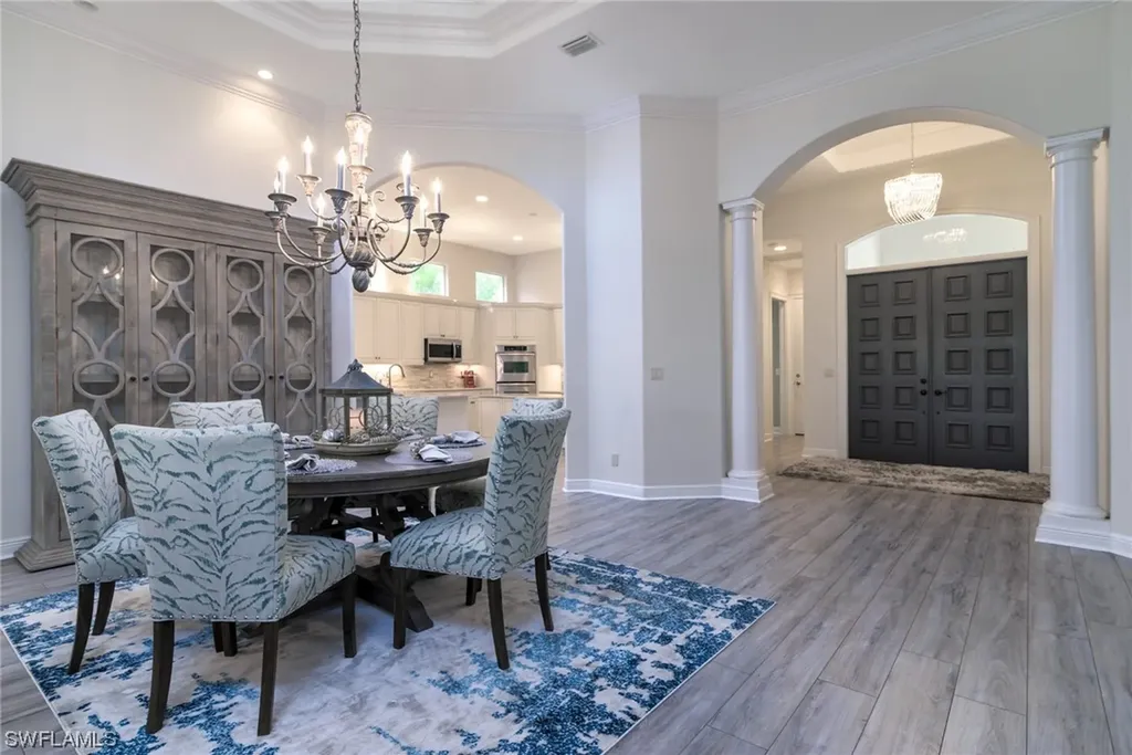 3136 Terramar Drive Naples FL 34119