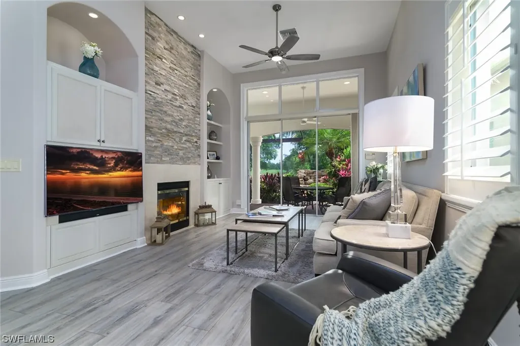 3136 Terramar Drive Naples FL 34119
