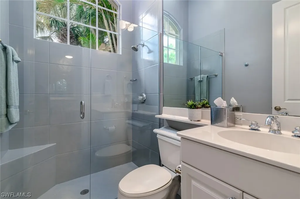 3136 Terramar Drive Naples FL 34119