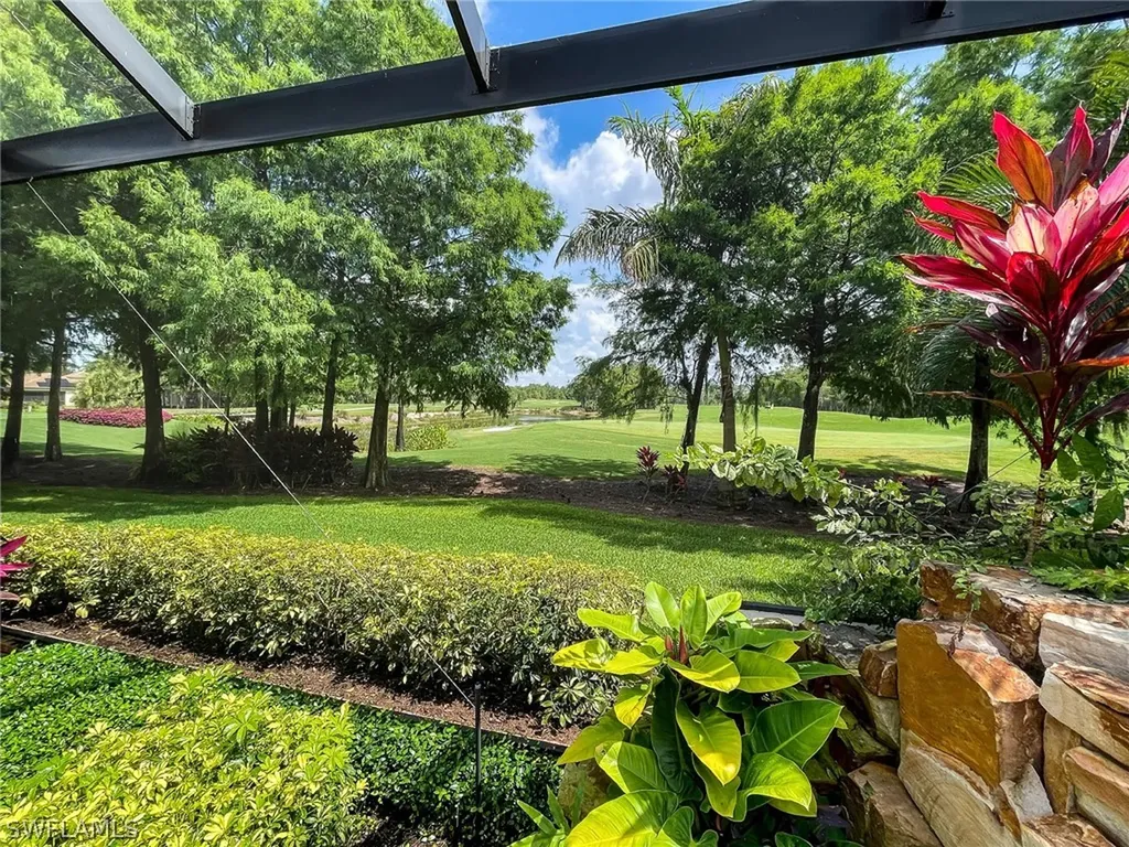 3136 Terramar Drive Naples FL 34119