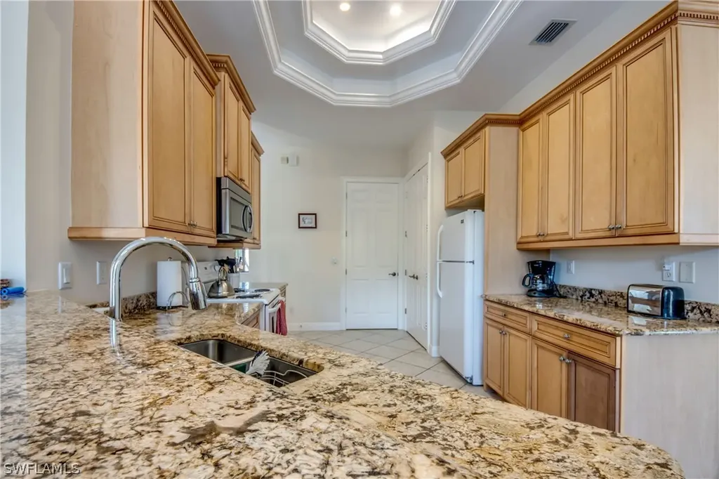 511 SW 39th Avenue Cape Coral FL 33991