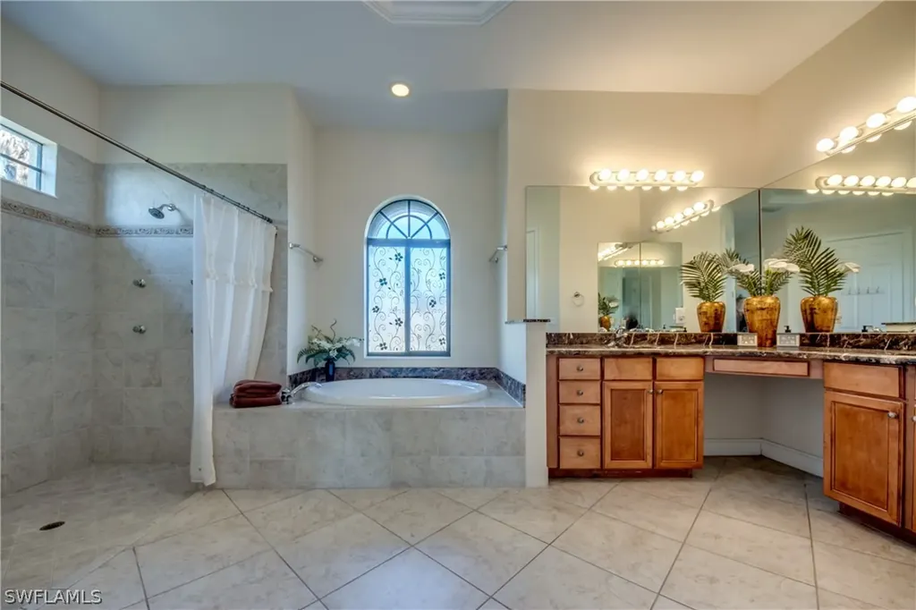 511 SW 39th Avenue Cape Coral FL 33991