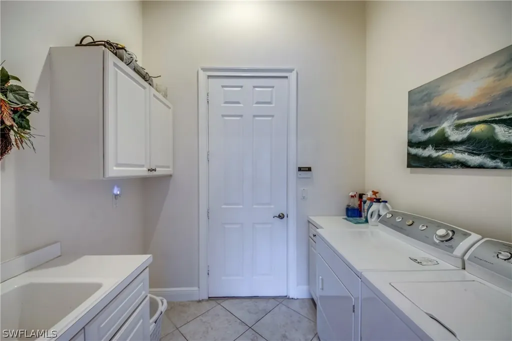 511 SW 39th Avenue Cape Coral FL 33991