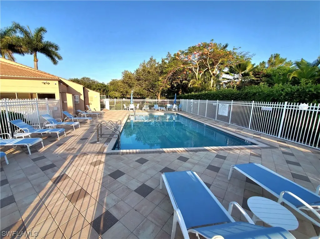 505 Mardel Drive Naples FL 34104