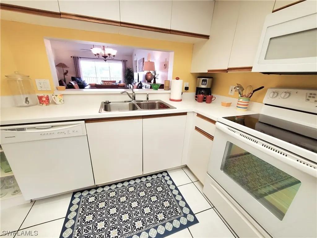 505 Mardel Drive Naples FL 34104