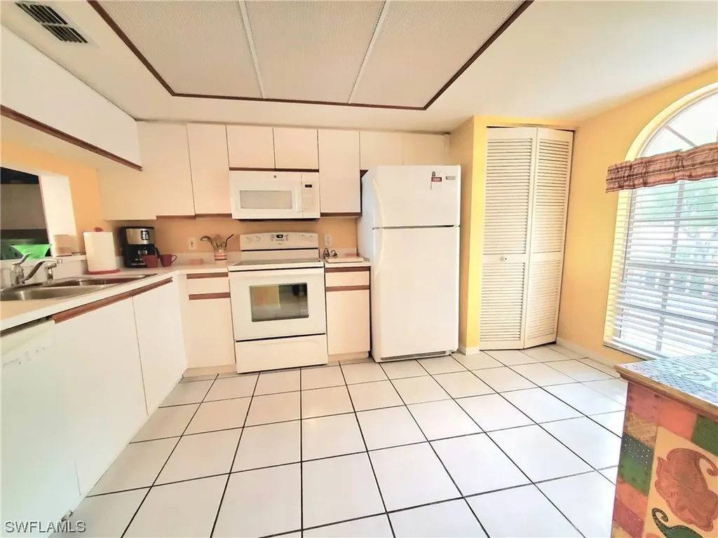 505 Mardel Drive Naples FL 34104