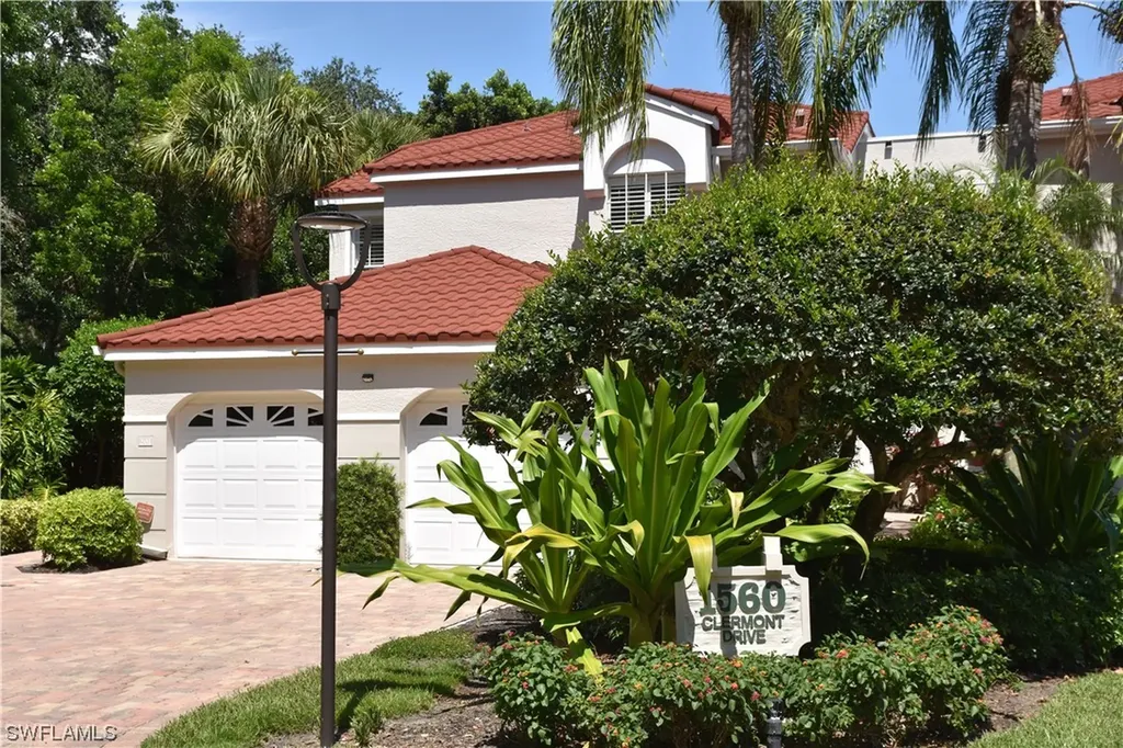 1560 Clermont Drive Naples FL 34109