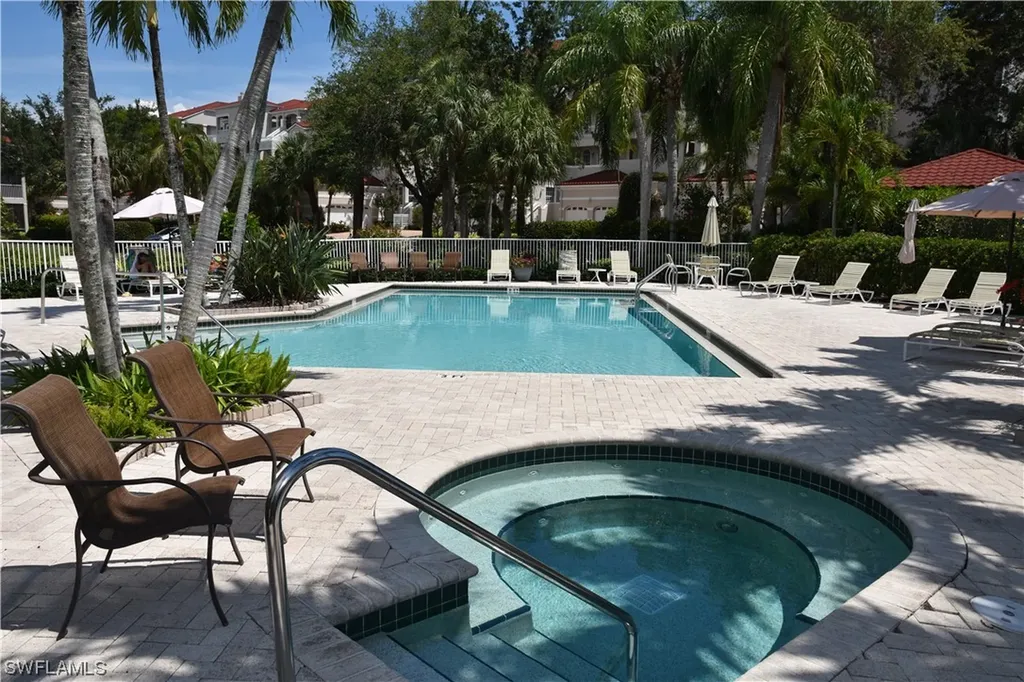 1560 Clermont Drive Naples FL 34109