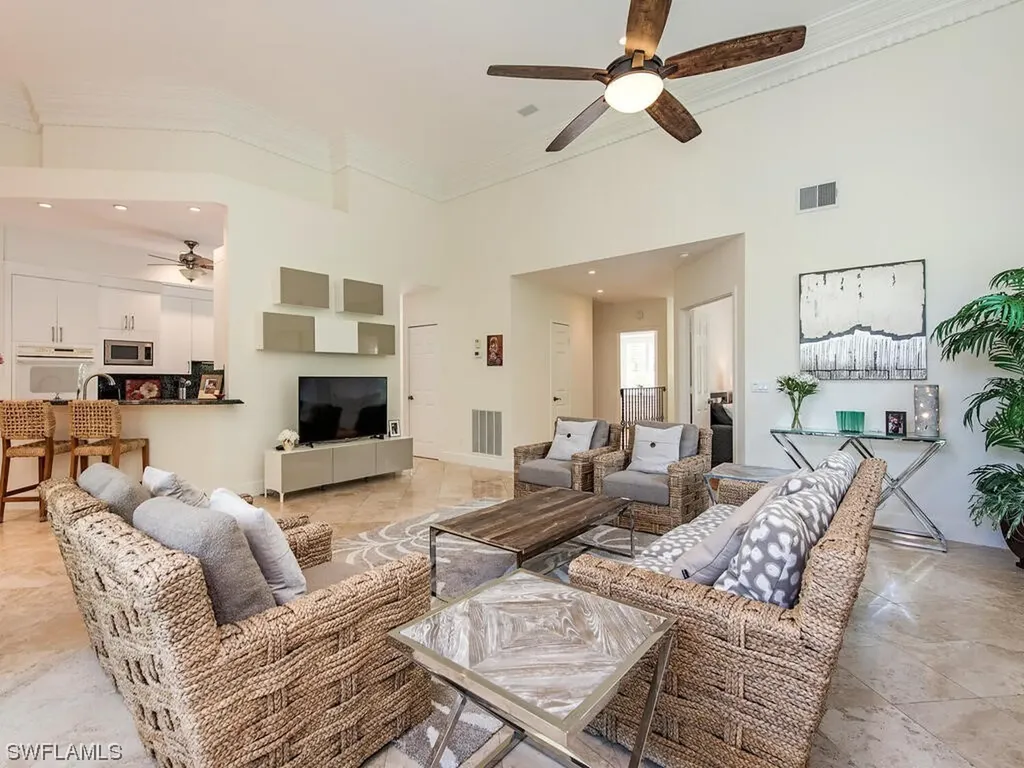 1560 Clermont Drive Naples FL 34109