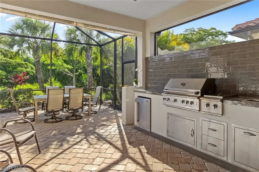 1995 Mustique Street Naples FL 34120