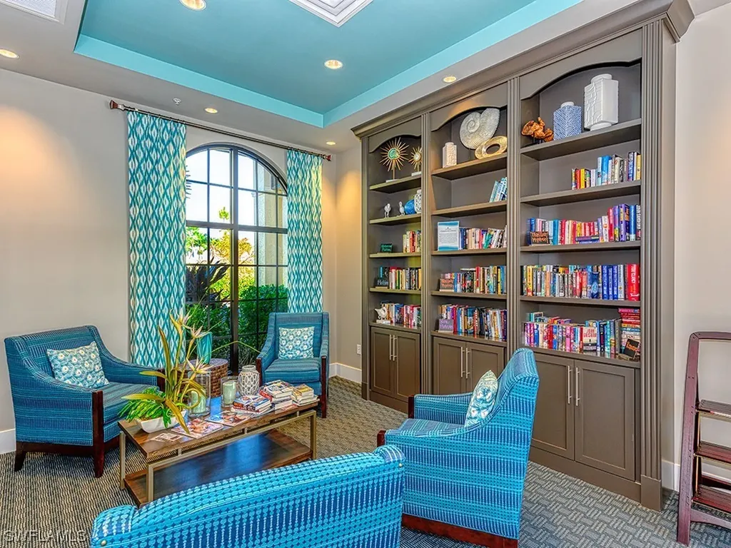 1995 Mustique Street Naples FL 34120