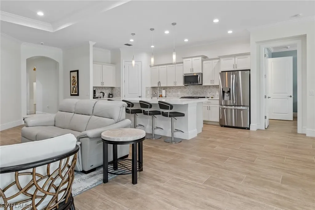 1995 Mustique Street Naples FL 34120