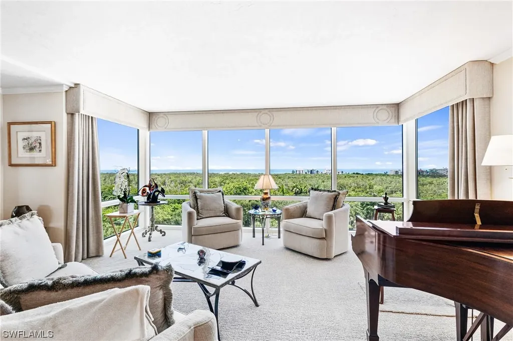 Naples FL, 7515 Pelican Bay Boulevard, Unit 7A