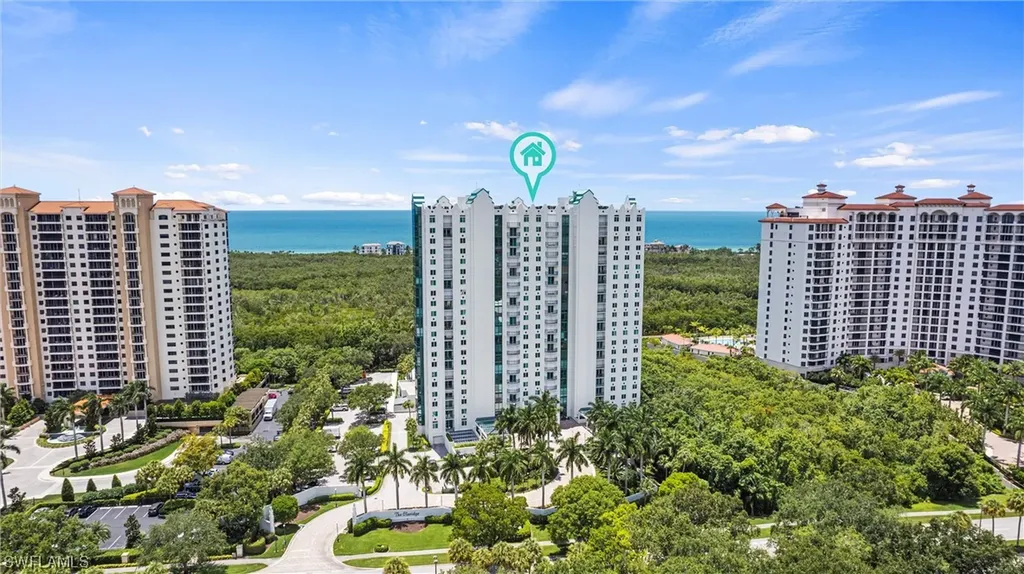 7515 Pelican Bay Boulevard Naples FL 34108