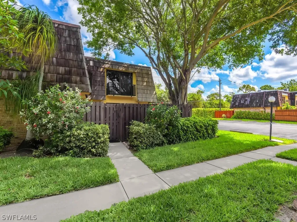 1653 Park Meadows Drive Fort Myers FL 33907