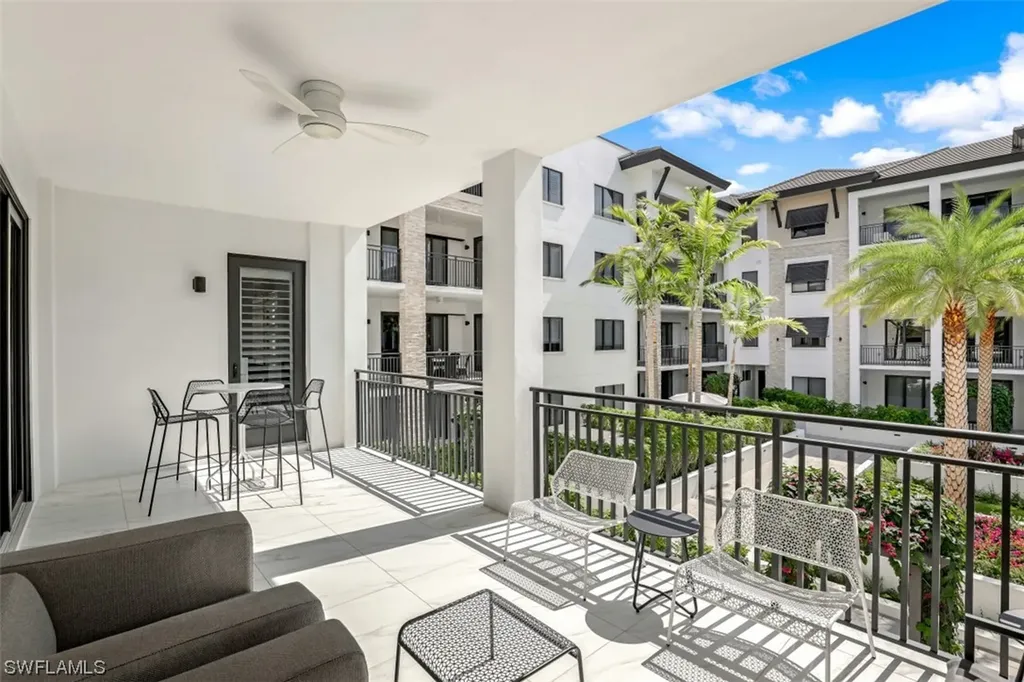 1135 3rd Avenue S Naples FL 34102