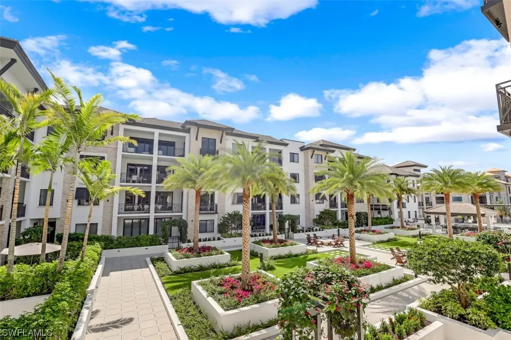 1135 3rd Avenue S Naples FL 34102