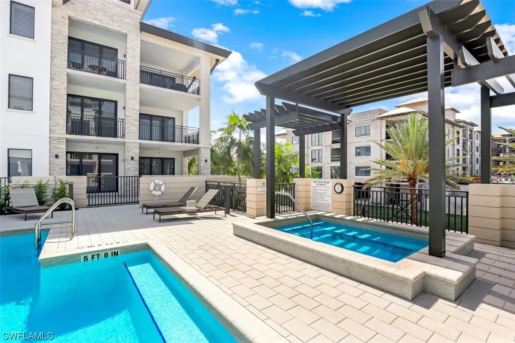 1135 3rd Avenue S Naples FL 34102