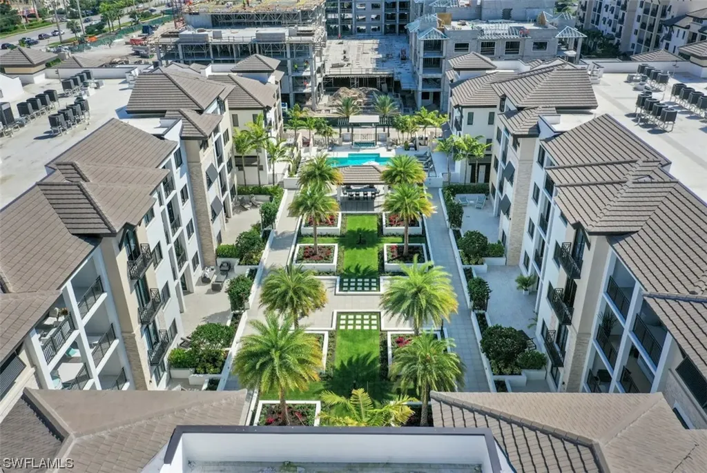 1135 3rd Avenue S Naples FL 34102