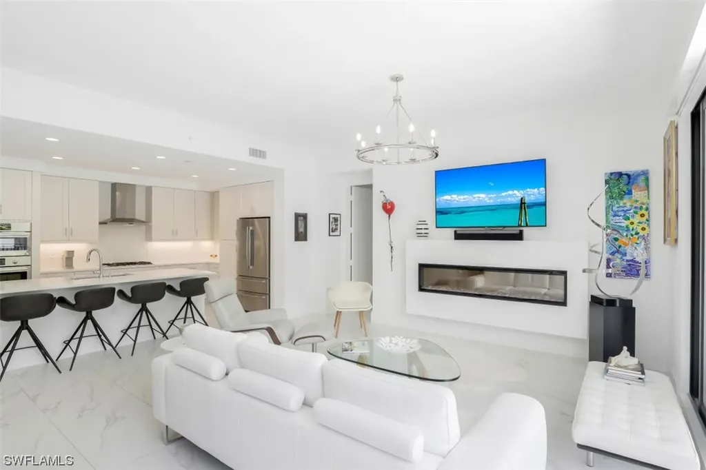 1135 3rd Avenue S Naples FL 34102
