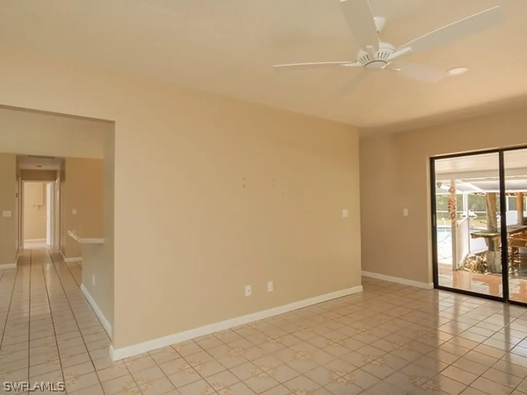 160 Price Street Naples FL 34113