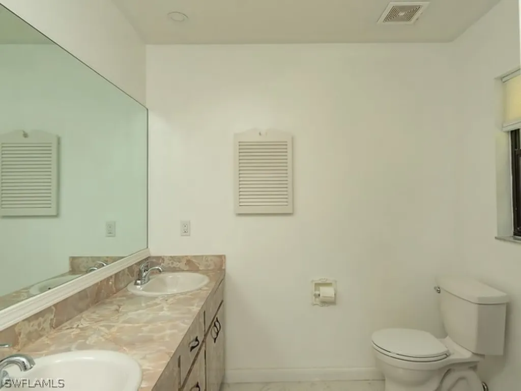 160 Price Street Naples FL 34113