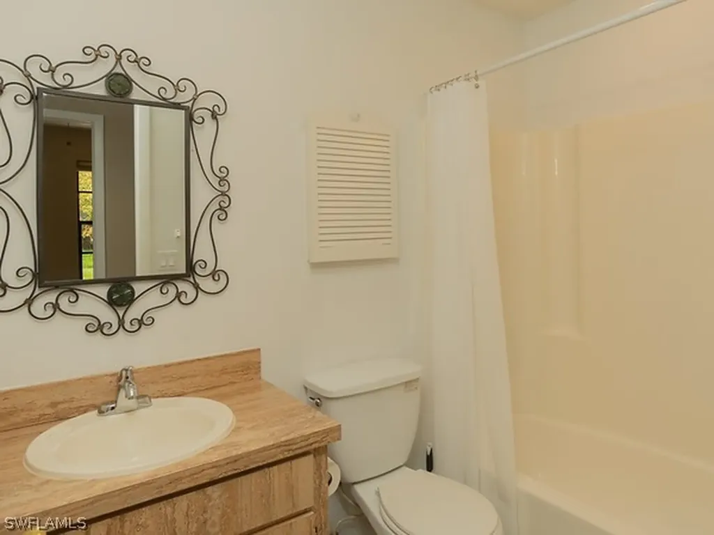 160 Price Street Naples FL 34113
