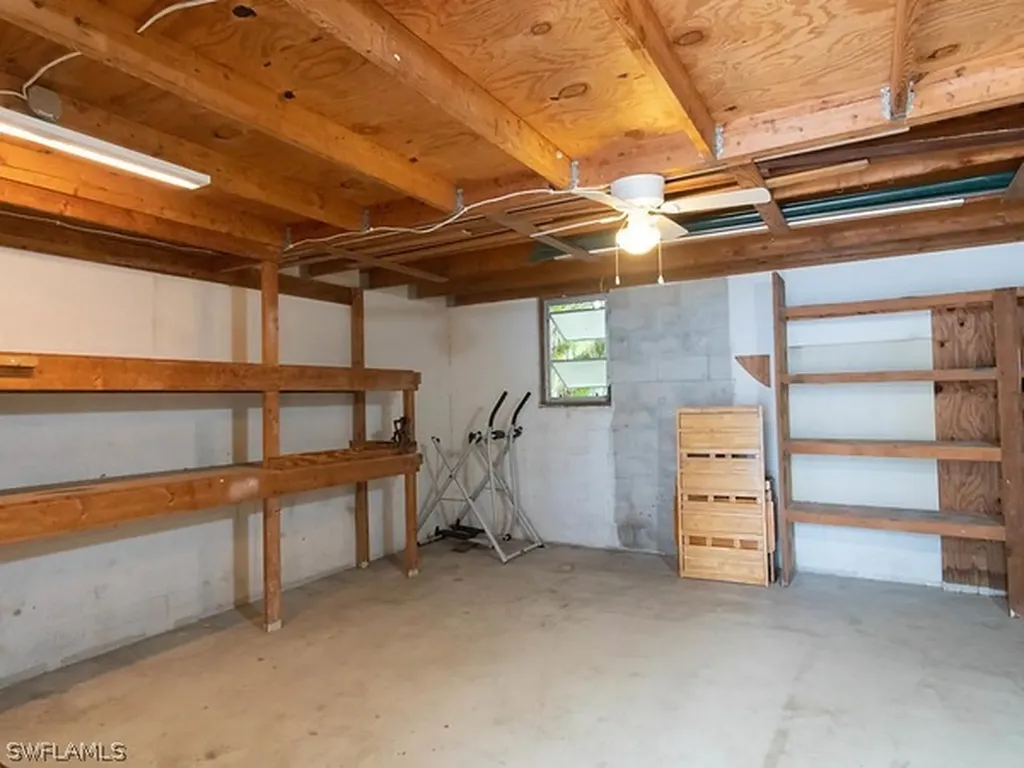 160 Price Street Naples FL 34113