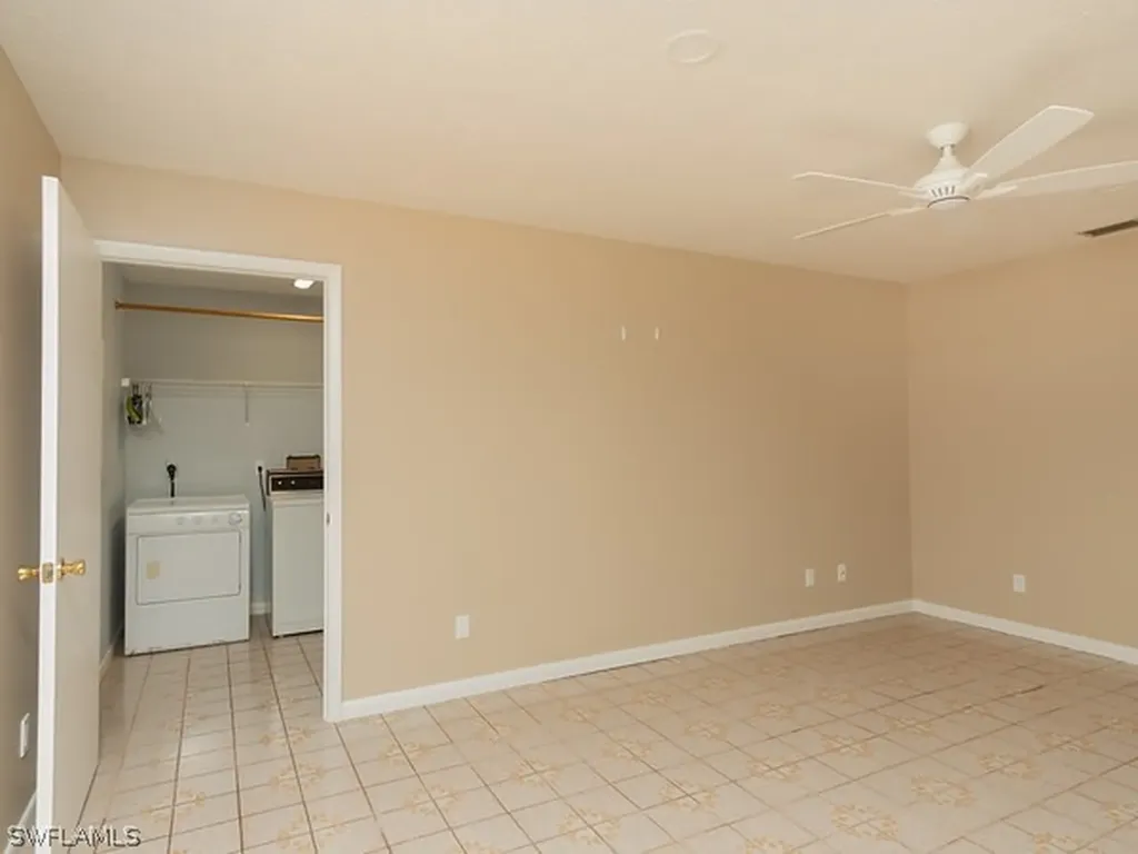 160 Price Street Naples FL 34113