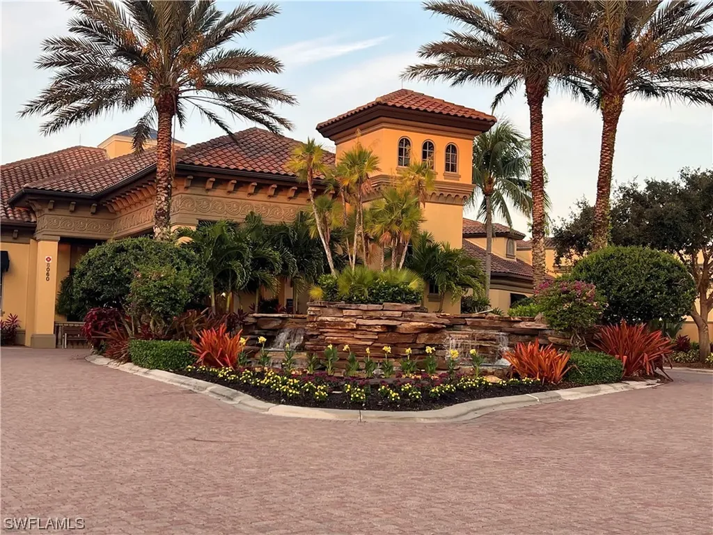 9013 Maverick Court Naples FL 34113