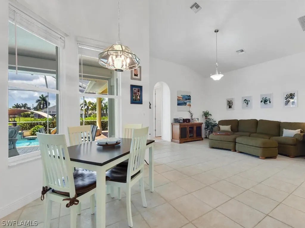 2701 SW 37th Street Cape Coral FL 33914