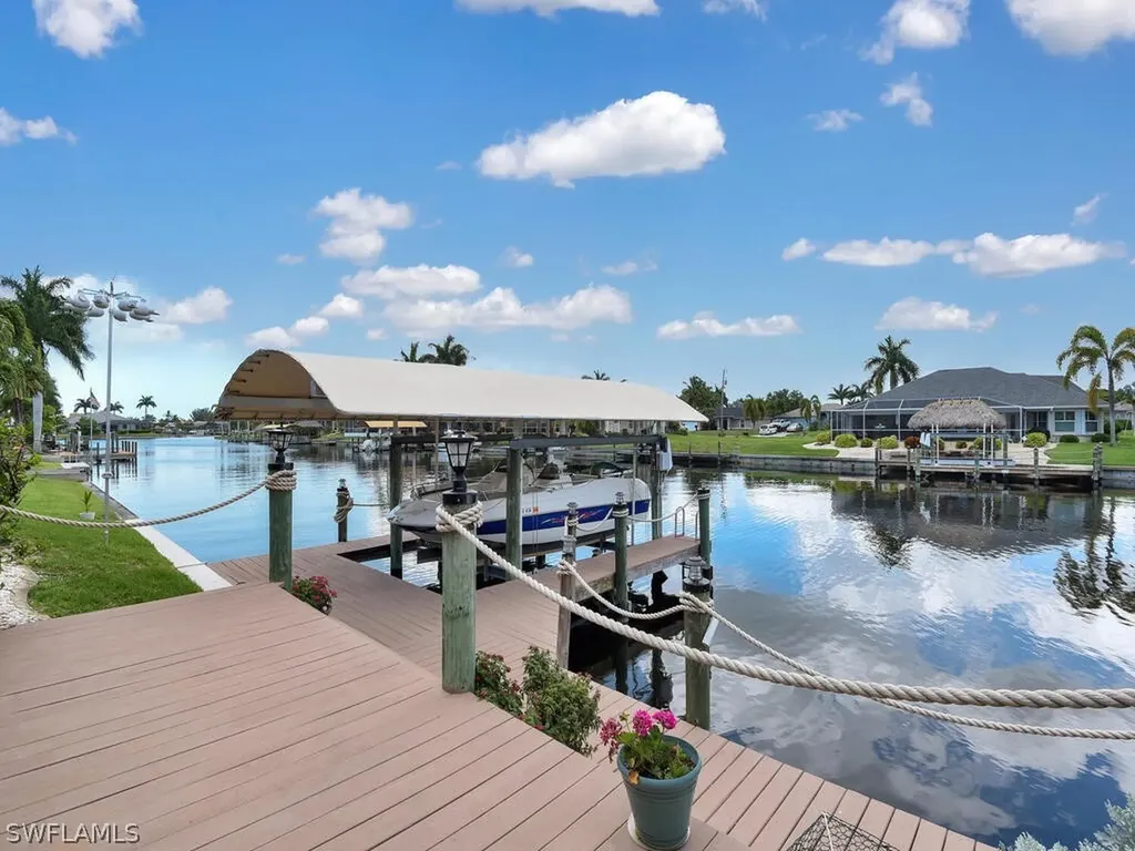 2701 SW 37th Street Cape Coral FL 33914