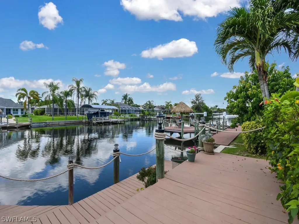 2701 SW 37th Street Cape Coral FL 33914
