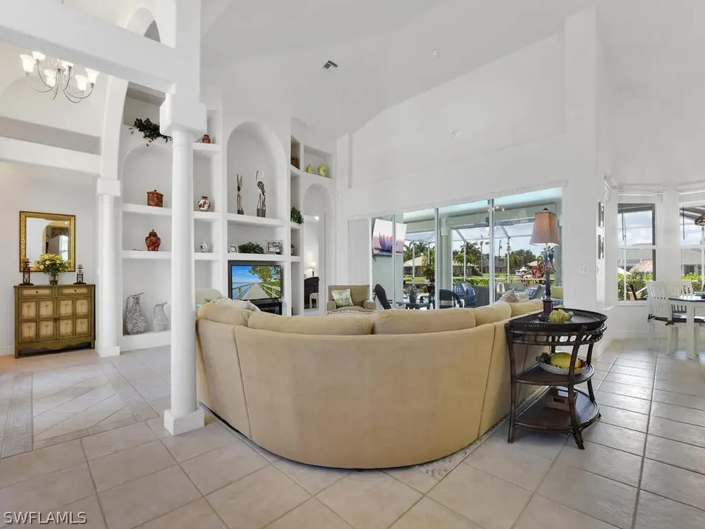 2701 SW 37th Street Cape Coral FL 33914