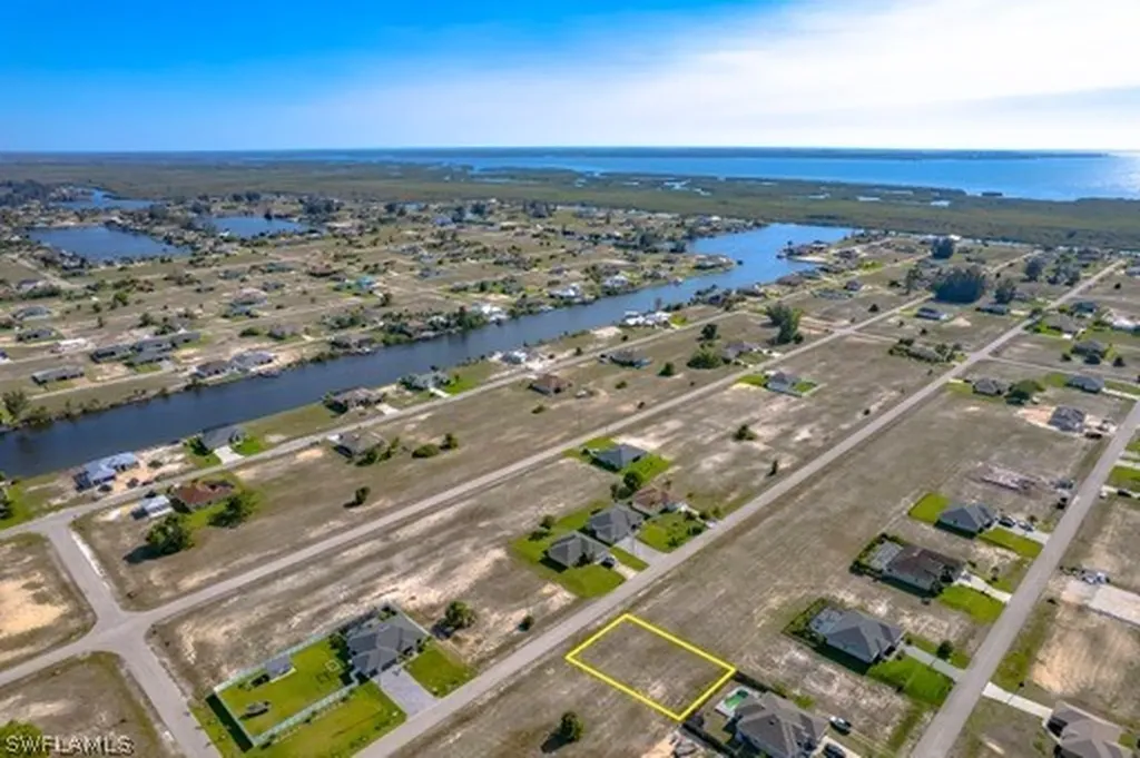 4213 NW 34th Terrace Cape Coral FL 33993