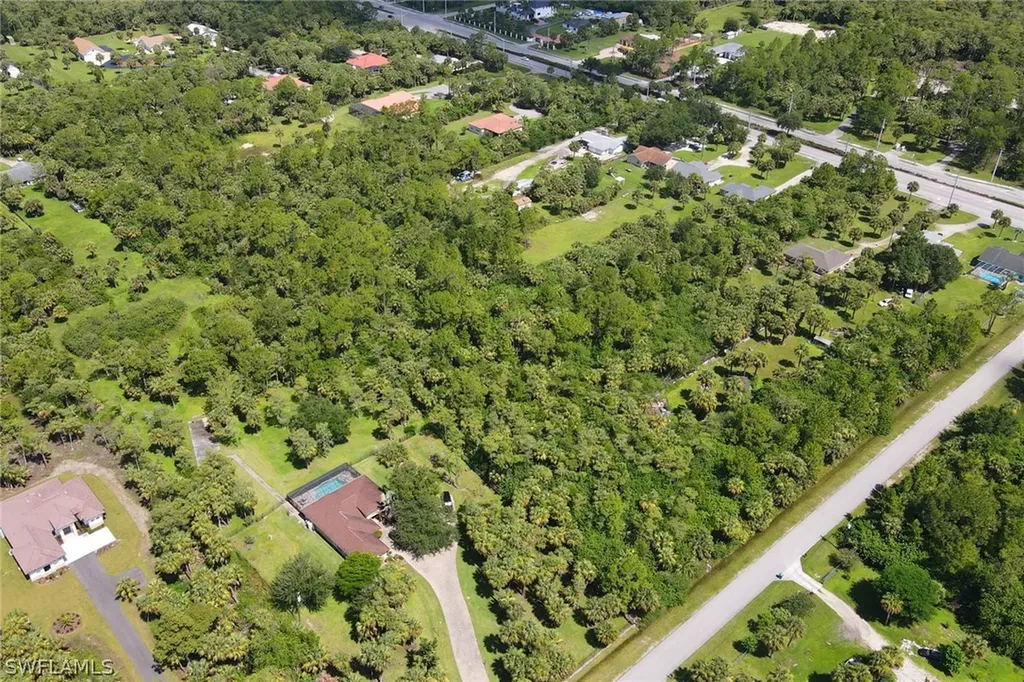 121 15th Street SW Naples FL 34117