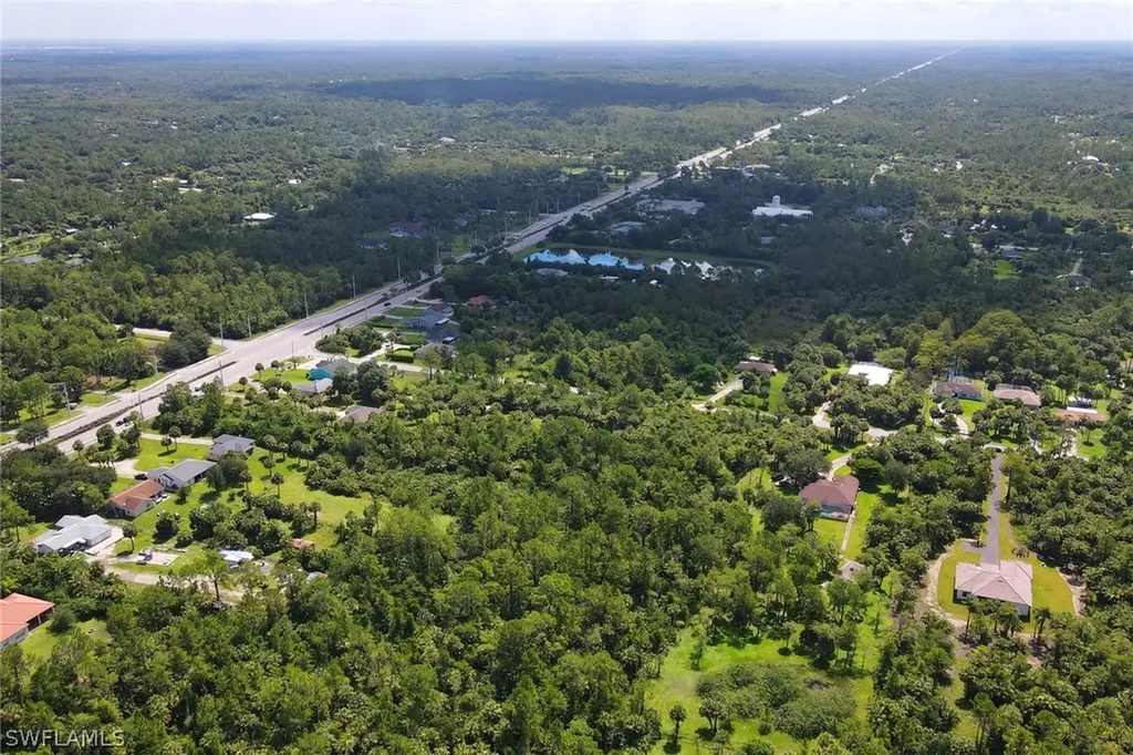 121 15th Street SW Naples FL 34117