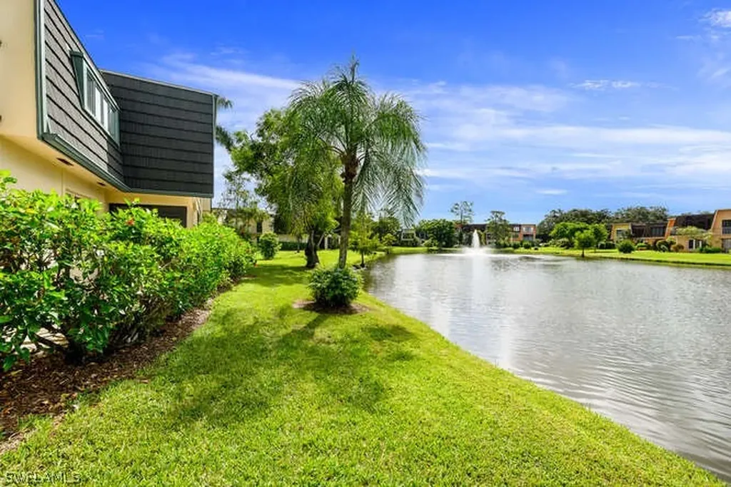 1700-A Bald Eagle Drive Naples FL 34105