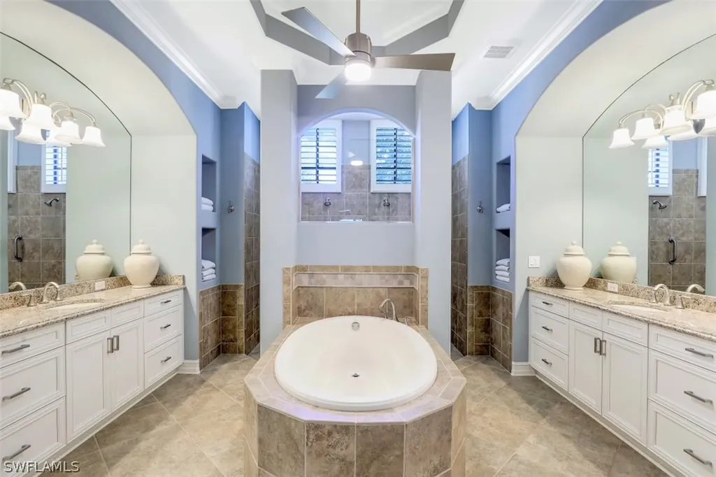 7413 Byrons Way Naples FL 34113