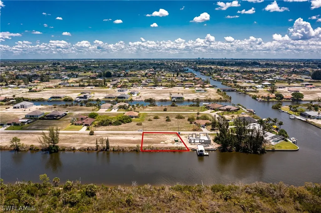 1430 NW 42nd Avenue Cape Coral FL 33993