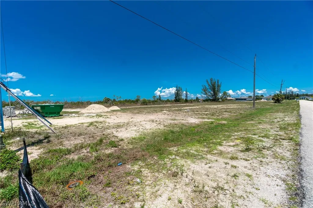 1430 NW 42nd Avenue Cape Coral FL 33993