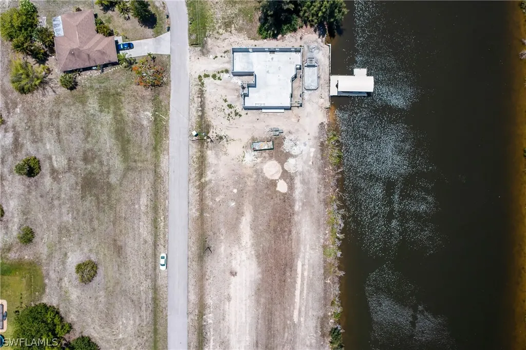 1430 NW 42nd Avenue Cape Coral FL 33993