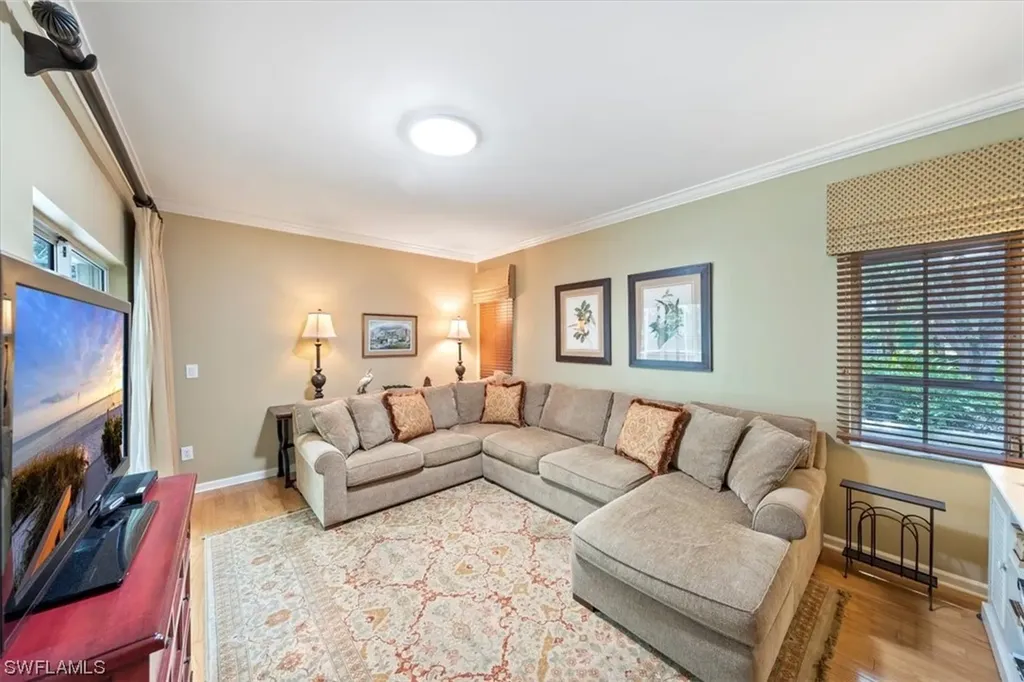 5900 Chanteclair Drive Naples FL 34108