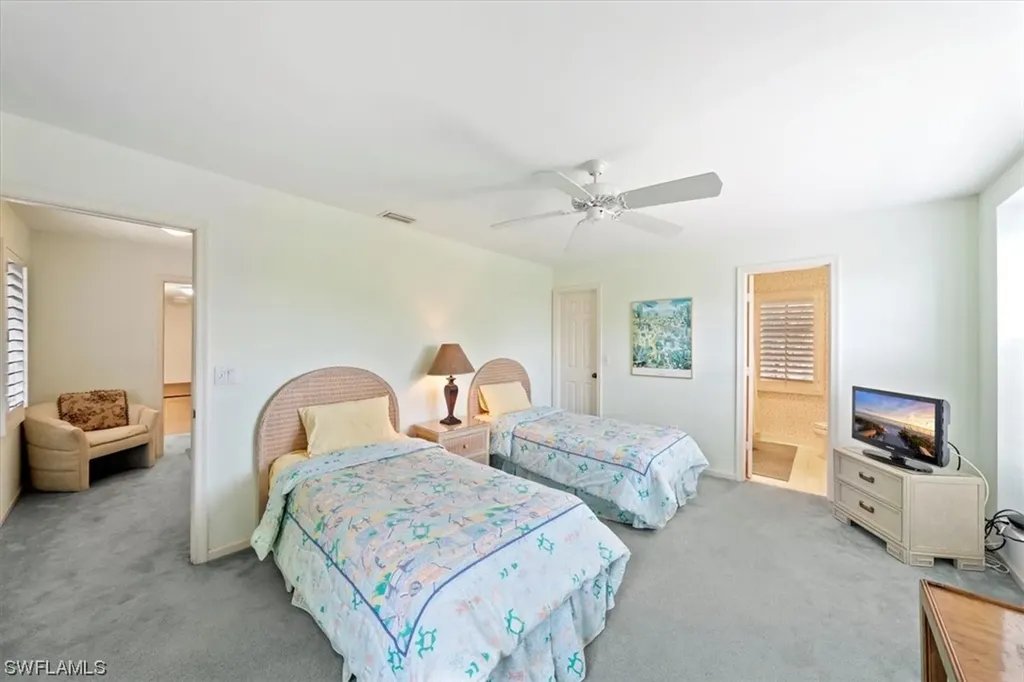 5900 Chanteclair Drive Naples FL 34108